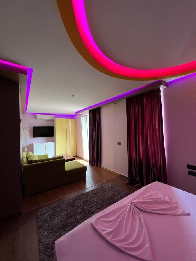 Vivi La Vita Hotel Tirana Exterior photo